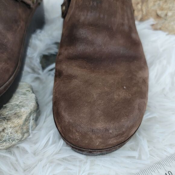 Dockers brown suede adjustable strap clogs - Picture 7 of 11
